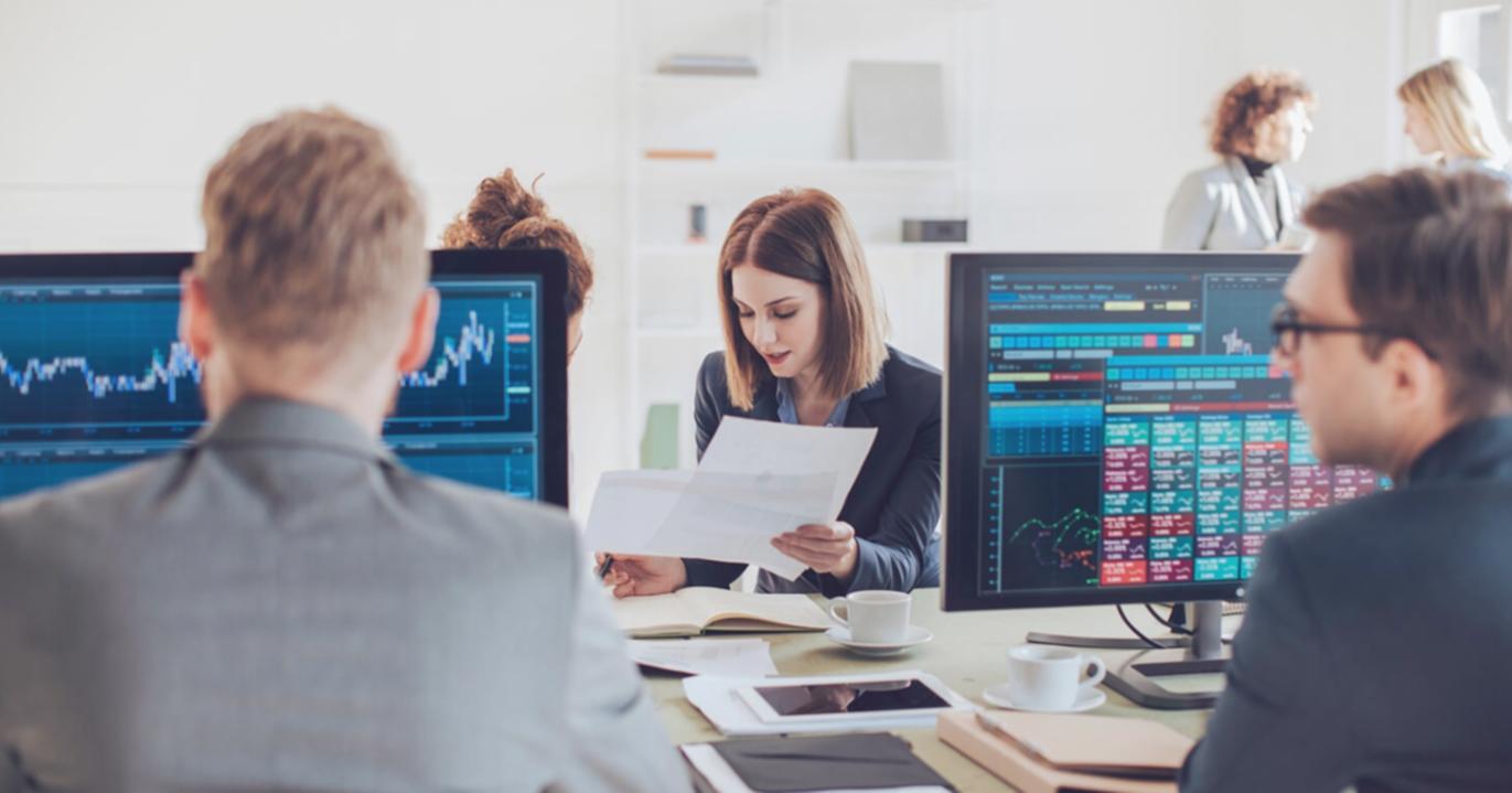 Análisis detallado de métricas de optimización en página mostrando mejoras de rendimiento